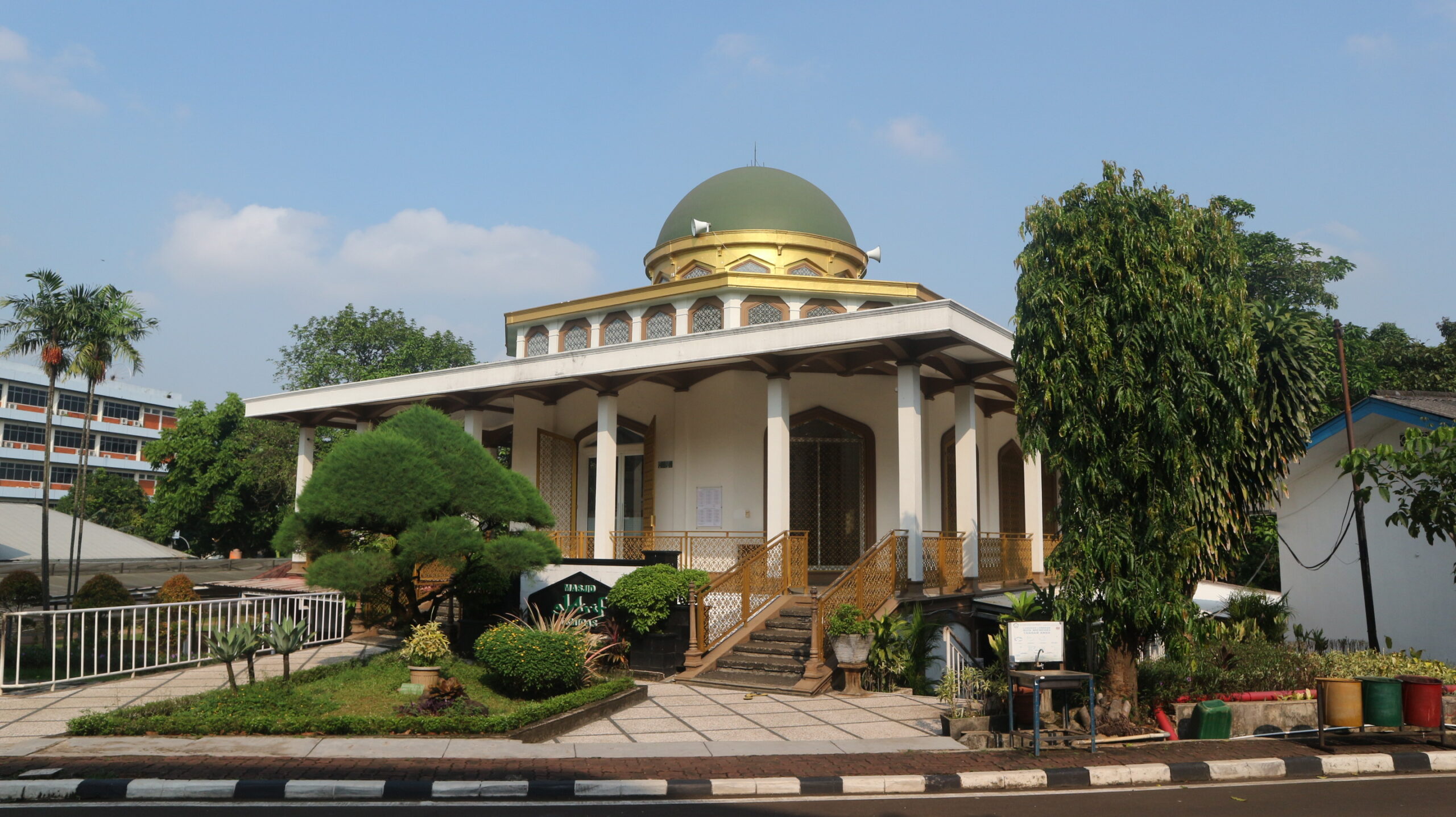 Masjid